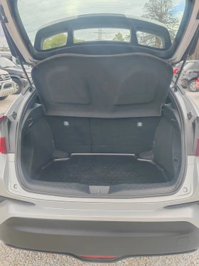 Toyota C-HR 1.8, 98..  | Mobile.bg    7