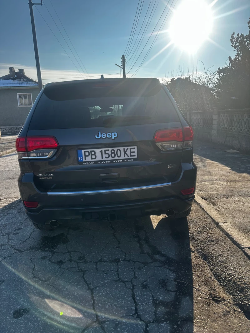 Jeep Grand cherokee Overland , снимка 6 - Автомобили и джипове - 48722382