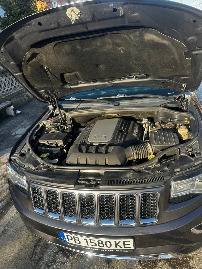 Jeep Grand cherokee Overland , снимка 7 - Автомобили и джипове - 48722382