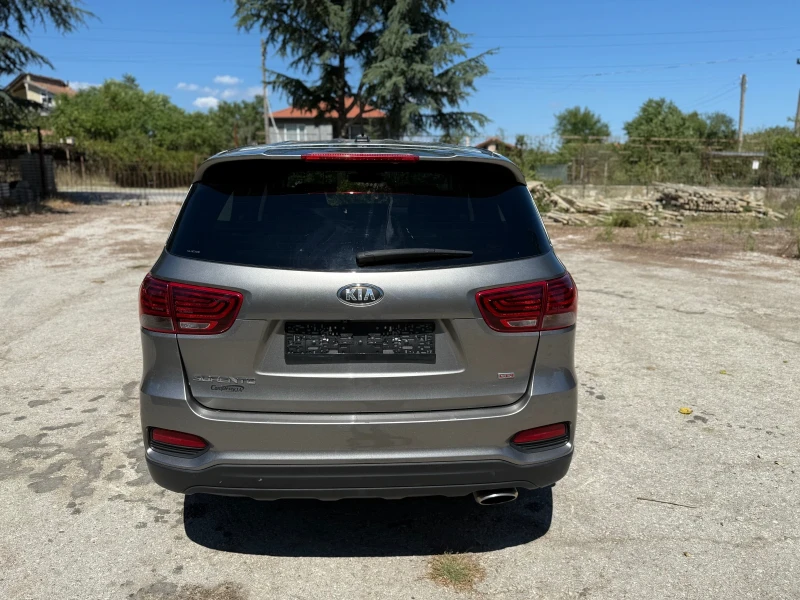 Kia Sorento 2.4i , снимка 6 - Автомобили и джипове - 52518993