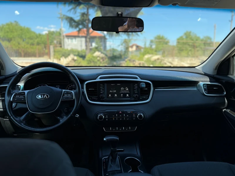 Kia Sorento 2.4i , снимка 8 - Автомобили и джипове - 52518993