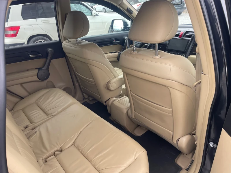 Honda Cr-v Джип, снимка 7 - Автомобили и джипове - 52056310