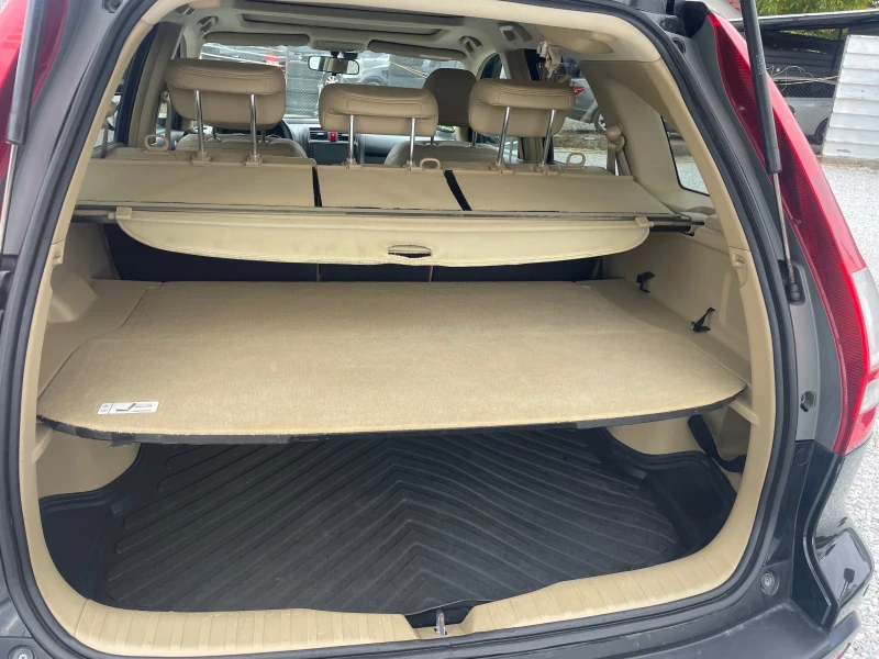 Honda Cr-v Джип, снимка 8 - Автомобили и джипове - 52056310