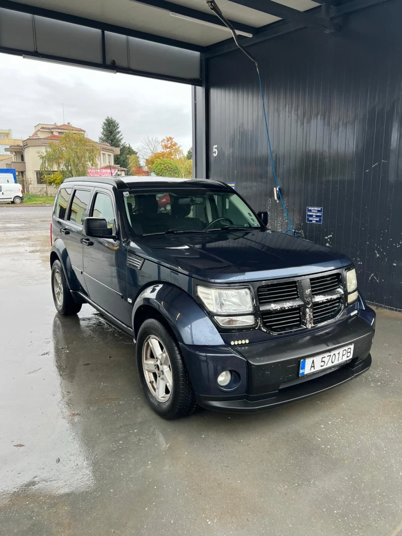 Dodge Nitro, снимка 4 - Автомобили и джипове - 52304823