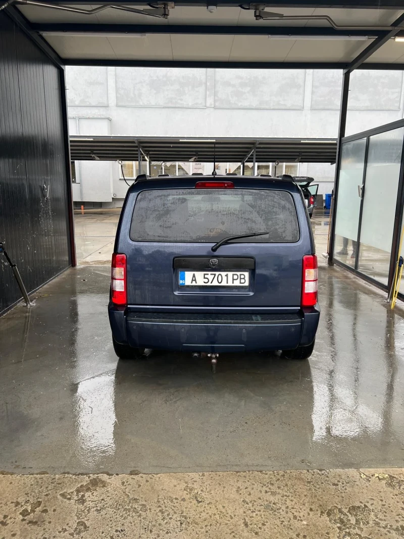 Dodge Nitro, снимка 5 - Автомобили и джипове - 52304823