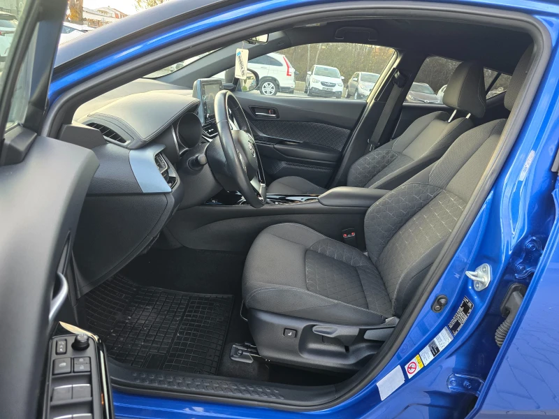 Toyota C-HR 2.0 Hybrid, 184к.с., Камера, Подгрев!, снимка 10 - Автомобили и джипове - 52627373