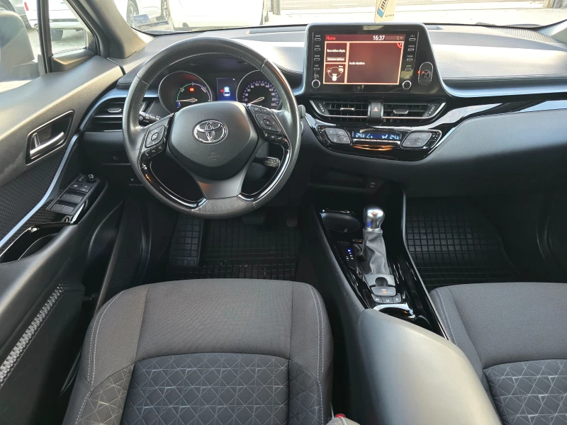 Toyota C-HR 2.0 Hybrid, 184к.с., Камера, Подгрев!, снимка 12 - Автомобили и джипове - 52627373