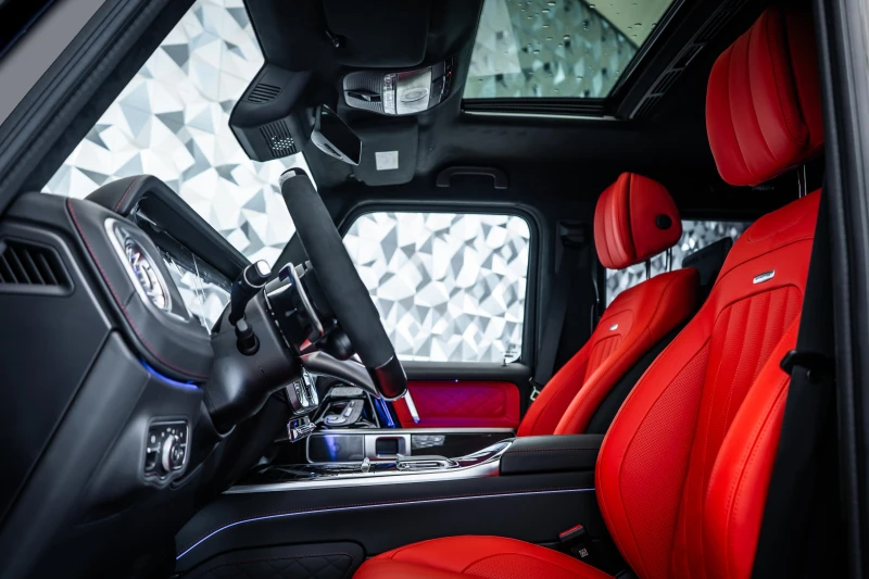 Mercedes-Benz G 63 AMG Carbon* Burmester* 360* Manufaktur* TV, снимка 12 - Автомобили и джипове - 52876165