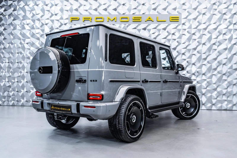 Mercedes-Benz G 63 AMG Carbon* Burmester* 360* Manufaktur* TV, снимка 4 - Автомобили и джипове - 52876165