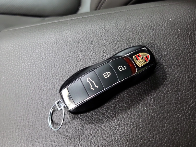 Porsche Macan AWD, снимка 15 - Автомобили и джипове - 53121678