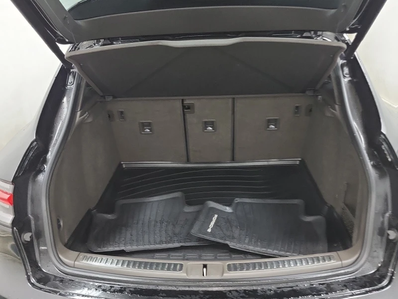 Porsche Macan AWD, снимка 12 - Автомобили и джипове - 53121678