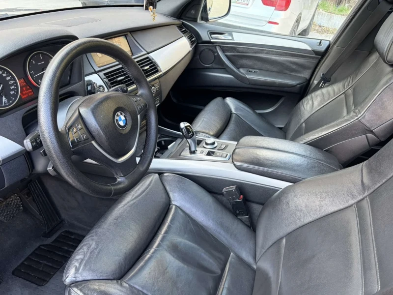 BMW X5 3.0 D, снимка 11 - Автомобили и джипове - 53582021