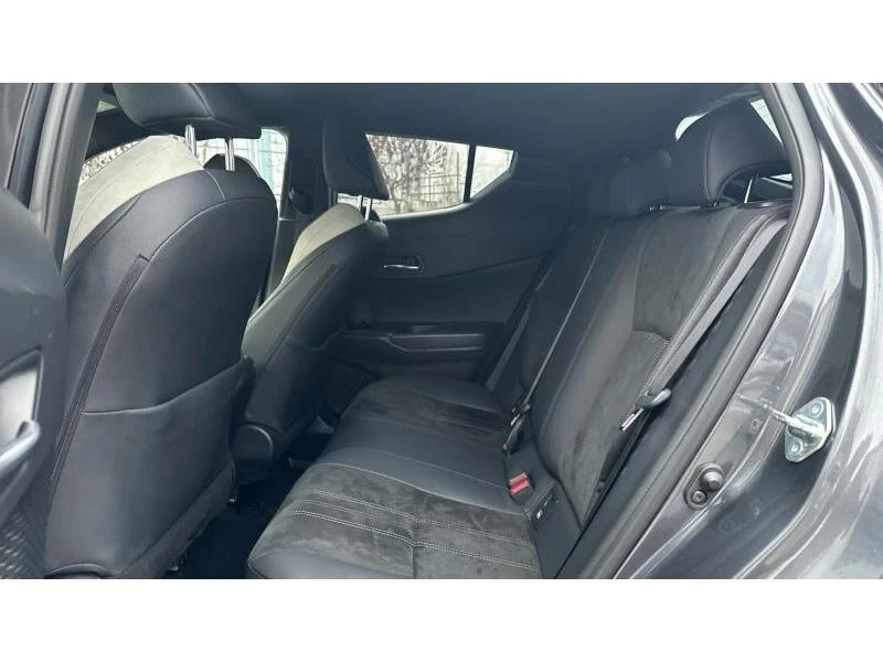 Toyota C-HR 2.0 HSD GR-SPORT, снимка 11 - Автомобили и джипове - 52882622