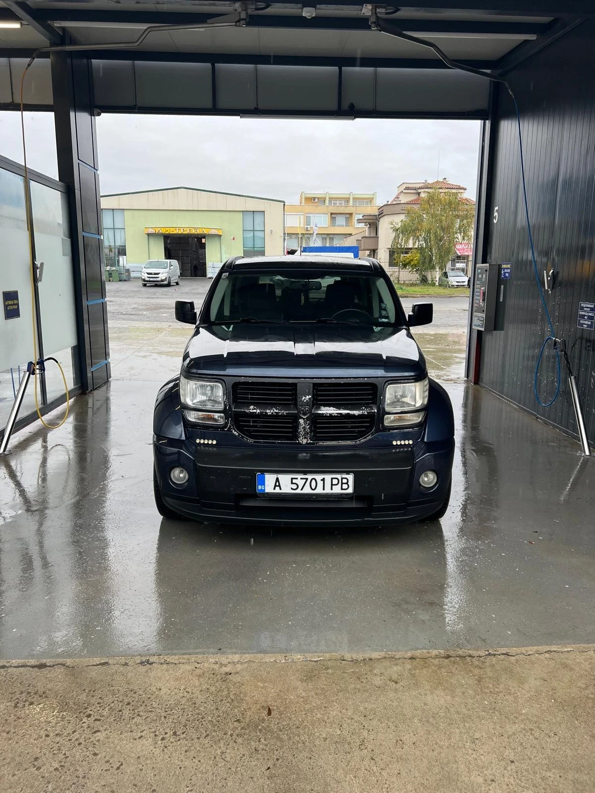 Dodge Nitro  - изображение 2