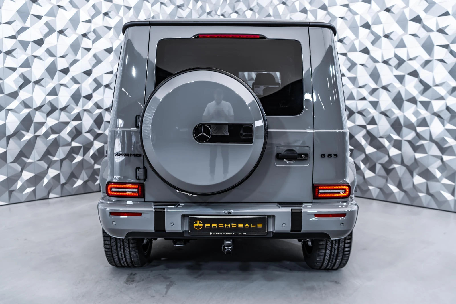 Mercedes-Benz G 63 AMG Carbon* Burmester* 360* Manufaktur* TV - изображение 5