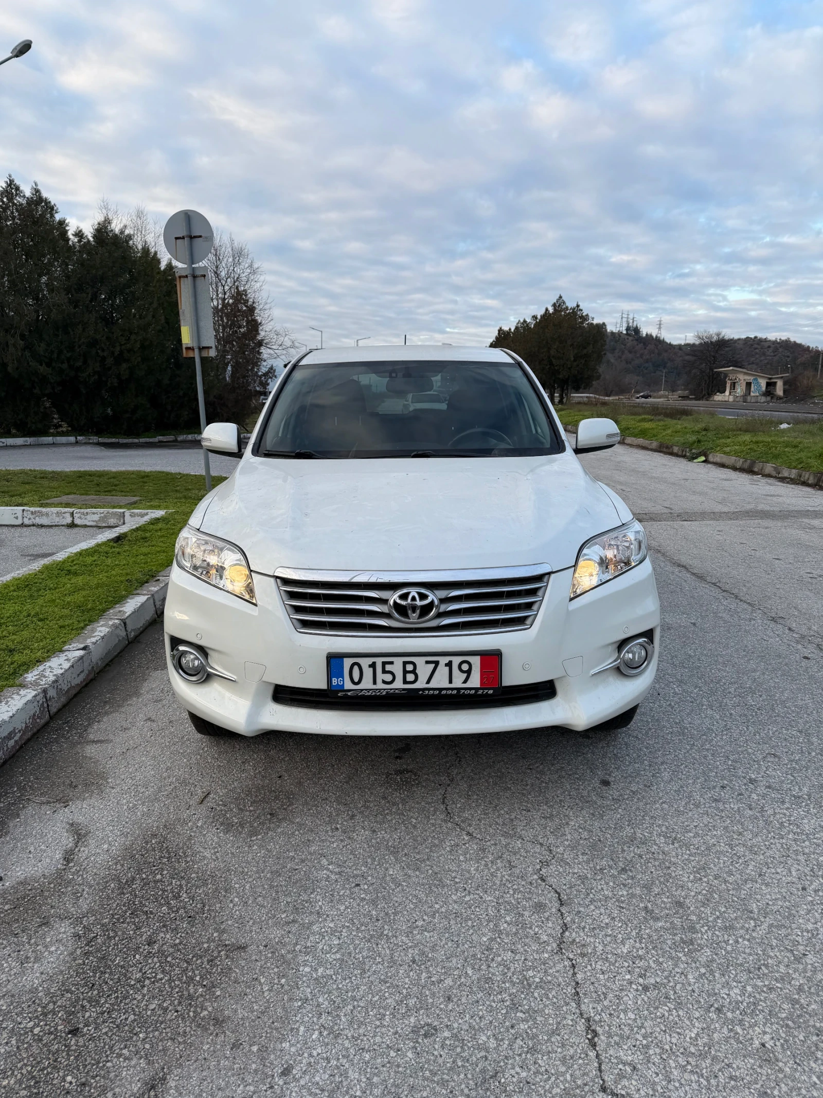 Toyota Rav4 2.0vvti automatic - изображение 2