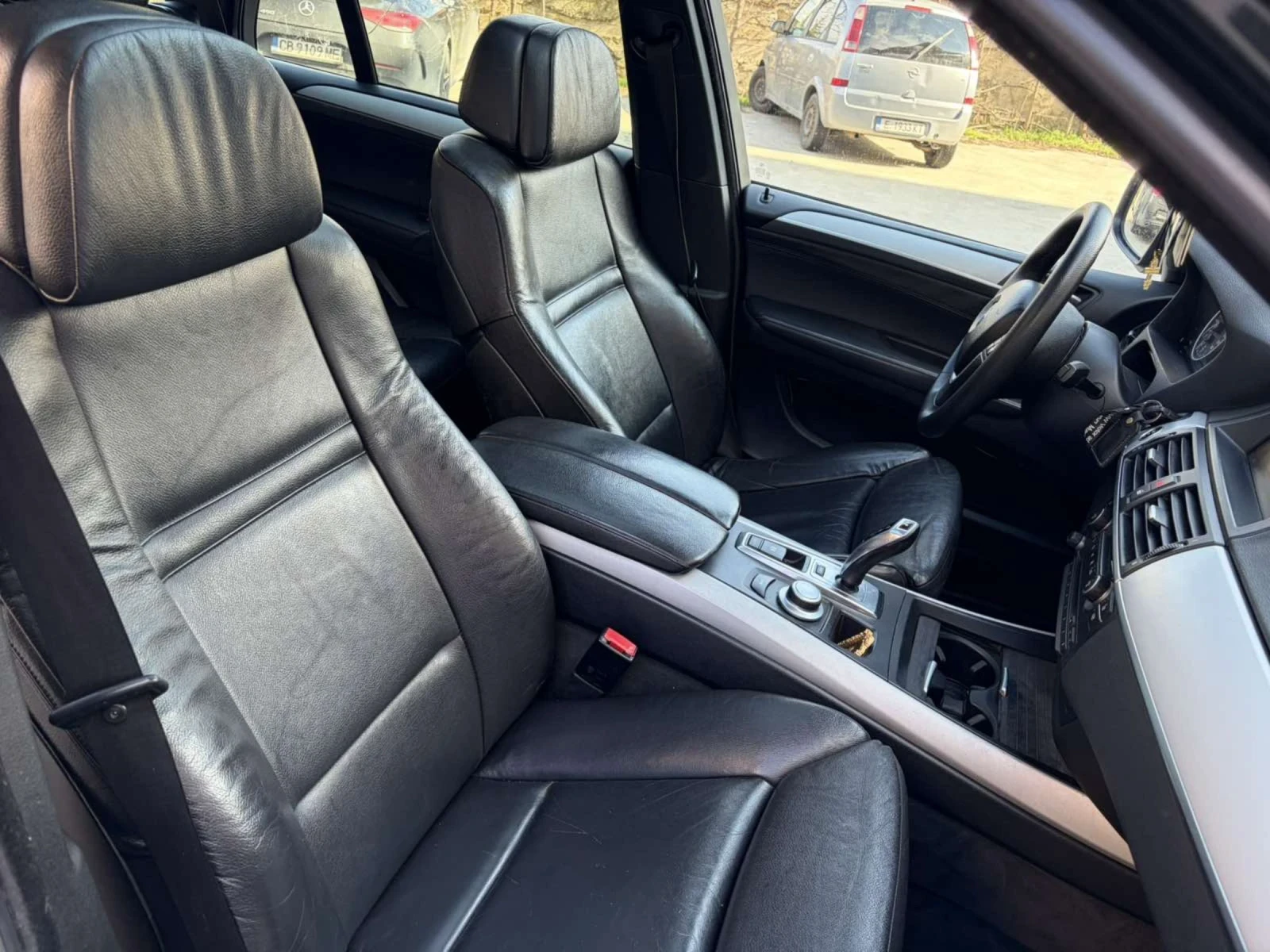 BMW X5 3.0 D, снимка 13 - Автомобили и джипове - 53582021