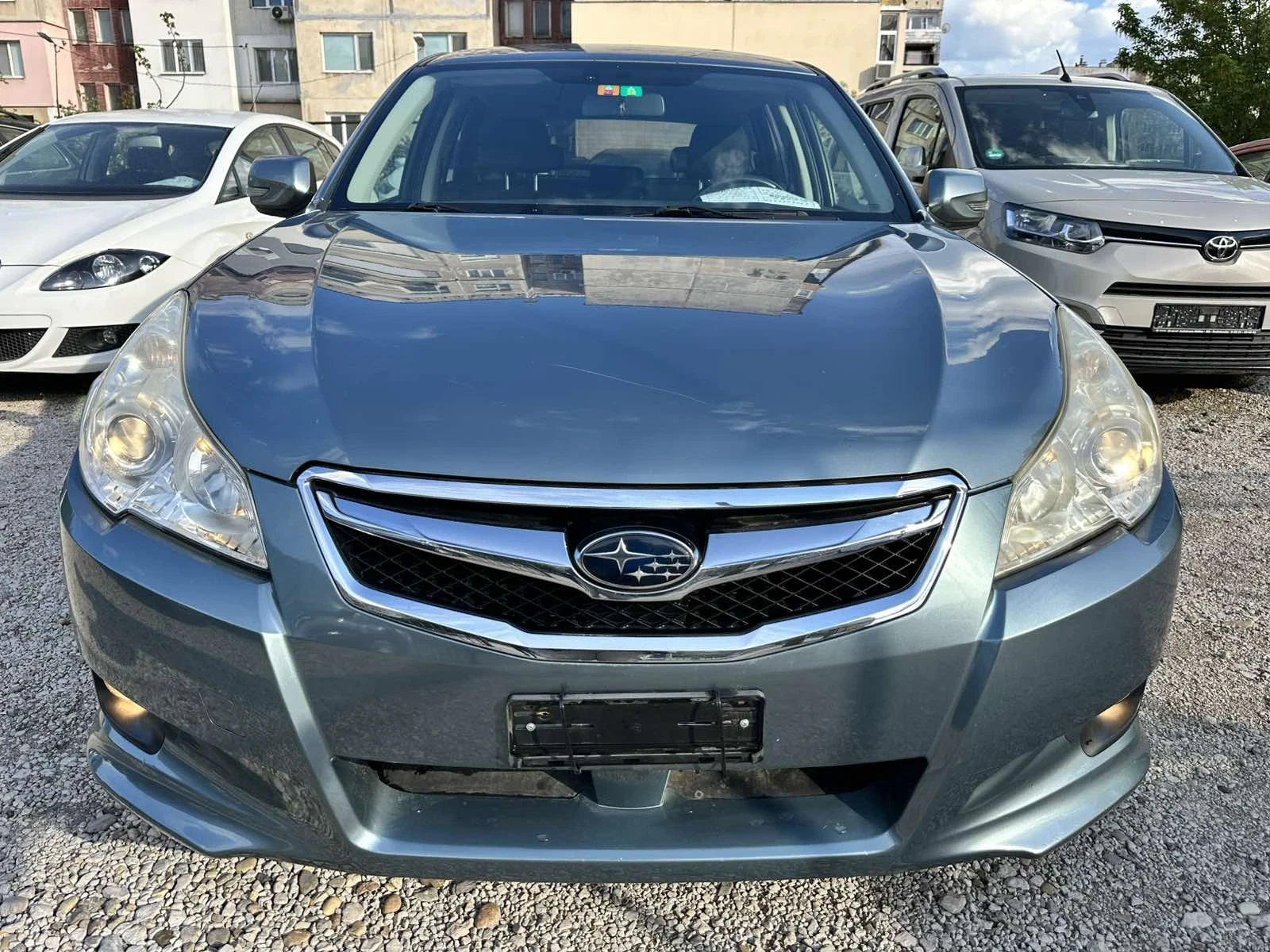 Subaru Legacy 2.0i 150ks.4x4/Швейцария , снимка 2 - Автомобили и джипове - 53807193