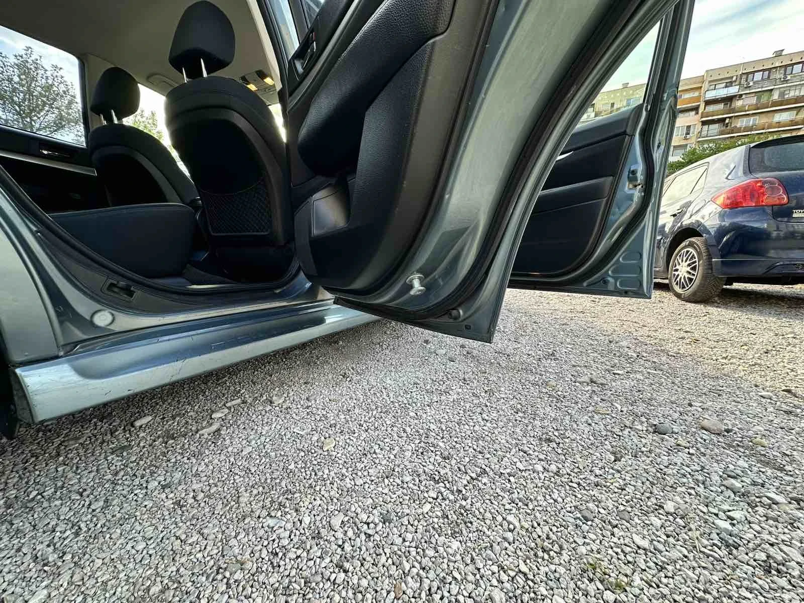 Subaru Legacy 2.0i 150ks.4x4/Швейцария , снимка 9 - Автомобили и джипове - 53807193
