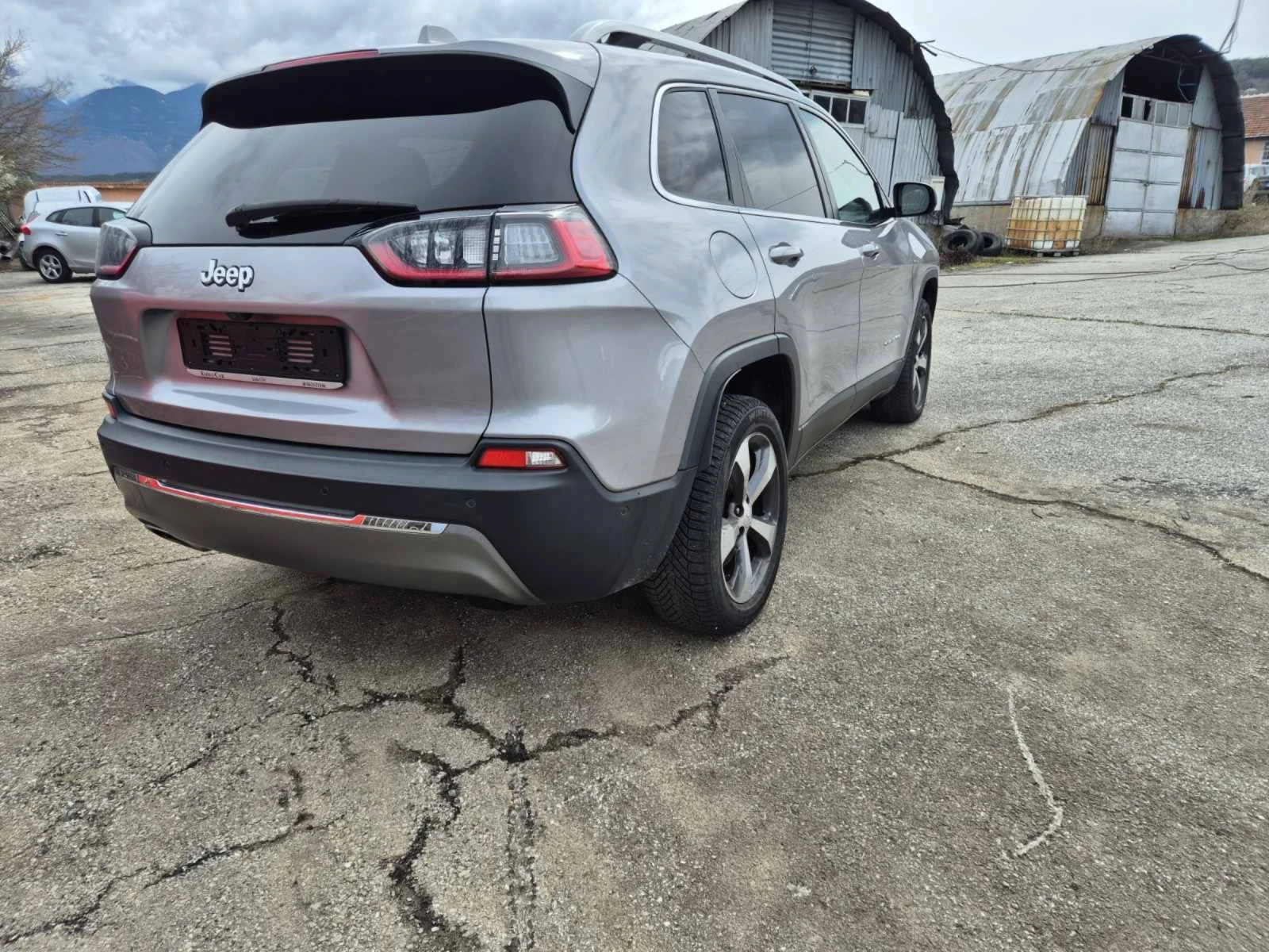 Jeep Cherokee 2.2 d | Mobile.bg � ����������� 6