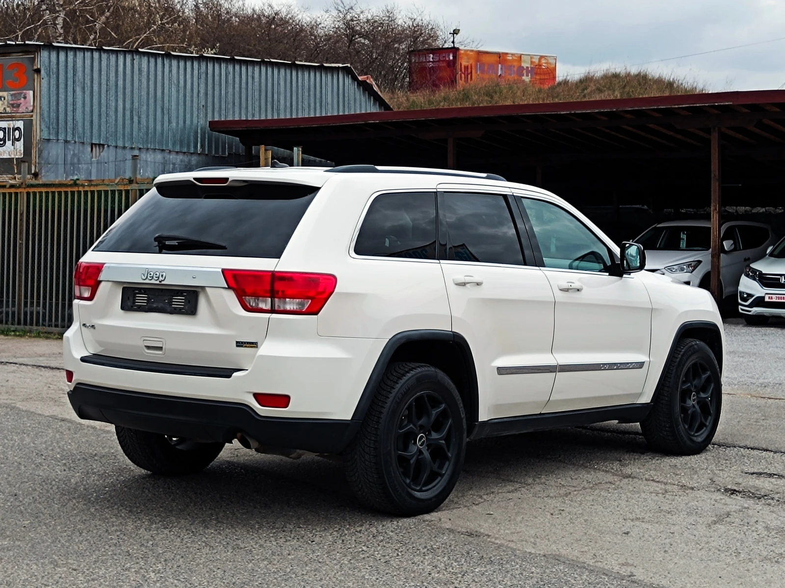 Jeep Grand cherokee 3.6 i* 4x4* АВТОМАТИК* ИТАЛИЯ* , снимка 5 - Автомобили и джипове - 54219269