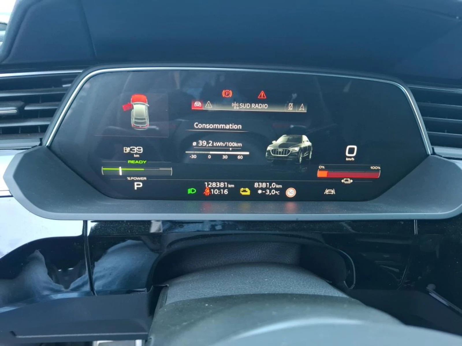 Audi Q8 E-TRON 55 SPORTBACK QUATTRO S-LINE PLUS FULL, снимка 6 - Автомобили и джипове - 54269028