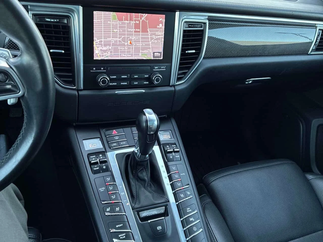Porsche Macan * Turbo * CARBON* ОБУДХВАНЕ* BOSE* , снимка 9 - Автомобили и джипове - 54376994