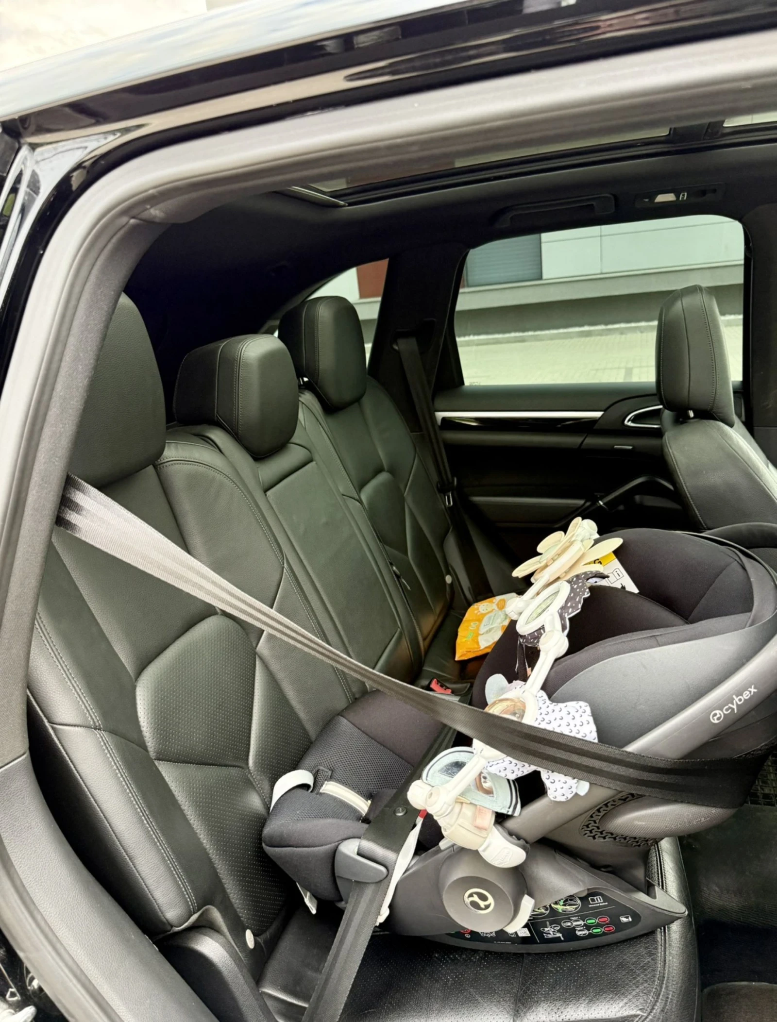 Porsche Cayenne 3.0 tdi, снимка 12 - Автомобили и джипове - 54526241