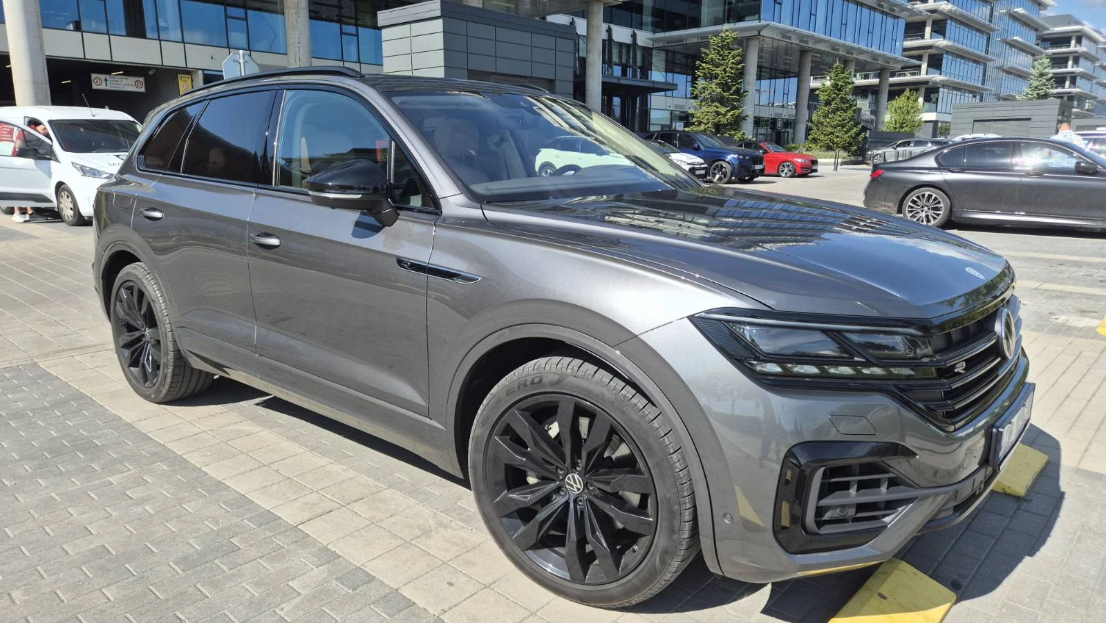 VW Touareg V6 TFSI BMT 4MOTION AUT8, снимка 4 - Автомобили и джипове - 55189171