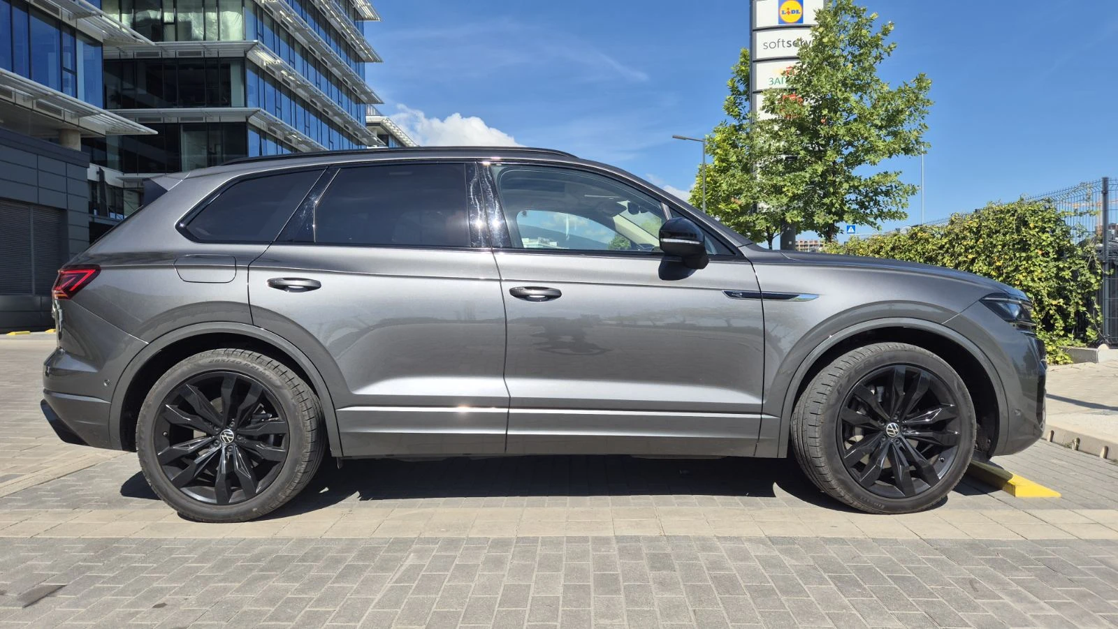 VW Touareg V6 TFSI BMT 4MOTION AUT8, снимка 5 - Автомобили и джипове - 55189171
