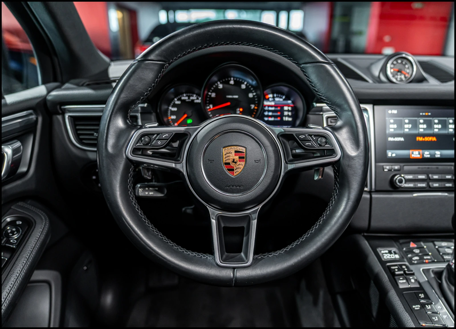 Porsche Macan AWD, снимка 14 - Автомобили и джипове - 55295702
