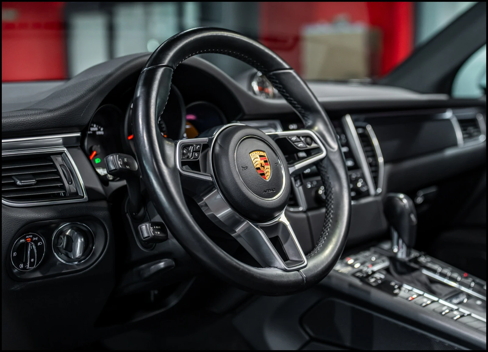 Porsche Macan AWD, снимка 11 - Автомобили и джипове - 55295702