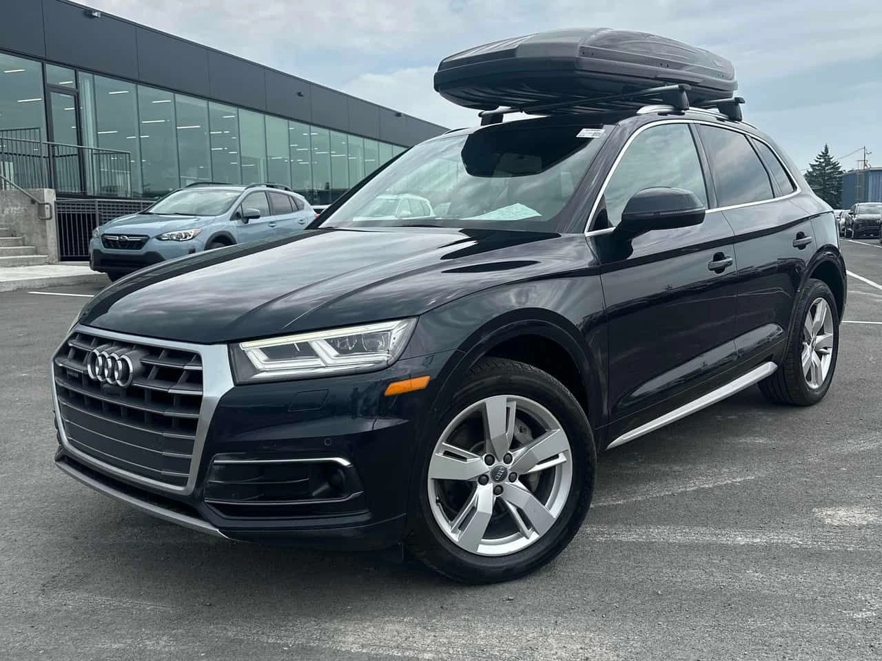 Audi Q5 * Technik * CARFAX * ОПЦИЯ ЗА ФИНАНСИРАНЕ , снимка 10 - Автомобили и джипове - 55302710