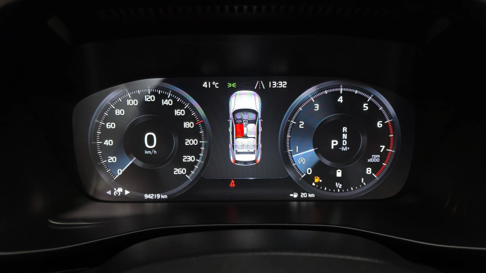 Volvo XC40 B4 Inscription, снимка 8 - Автомобили и джипове - 55687551