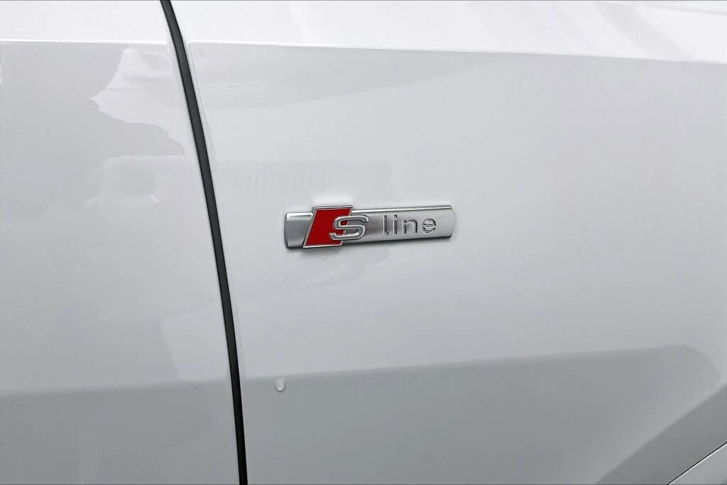Audi Q8 55TFSI* MATRIX* S* LINE* ОБДУХВАНЕ* BANG* OLUFSEN*, снимка 7 - Автомобили и джипове - 56169080