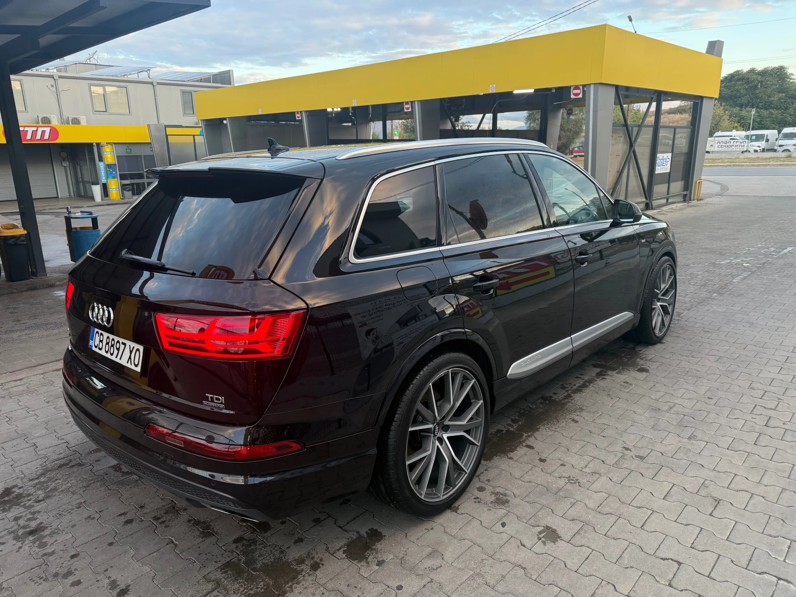 Audi Q7 3.0TDI S-LINE LIZING!!!!!!!!!!!!, снимка 4 - Автомобили и джипове - 56247964