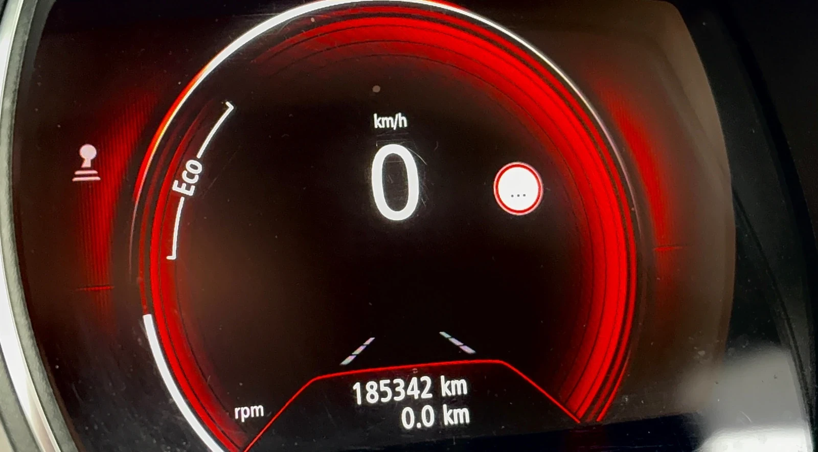 Renault Kadjar 1.5DCI, KEYLESS, CAMERA, САМОПАРКИРАНЕ, снимка 16 - Автомобили и джипове - 56256270