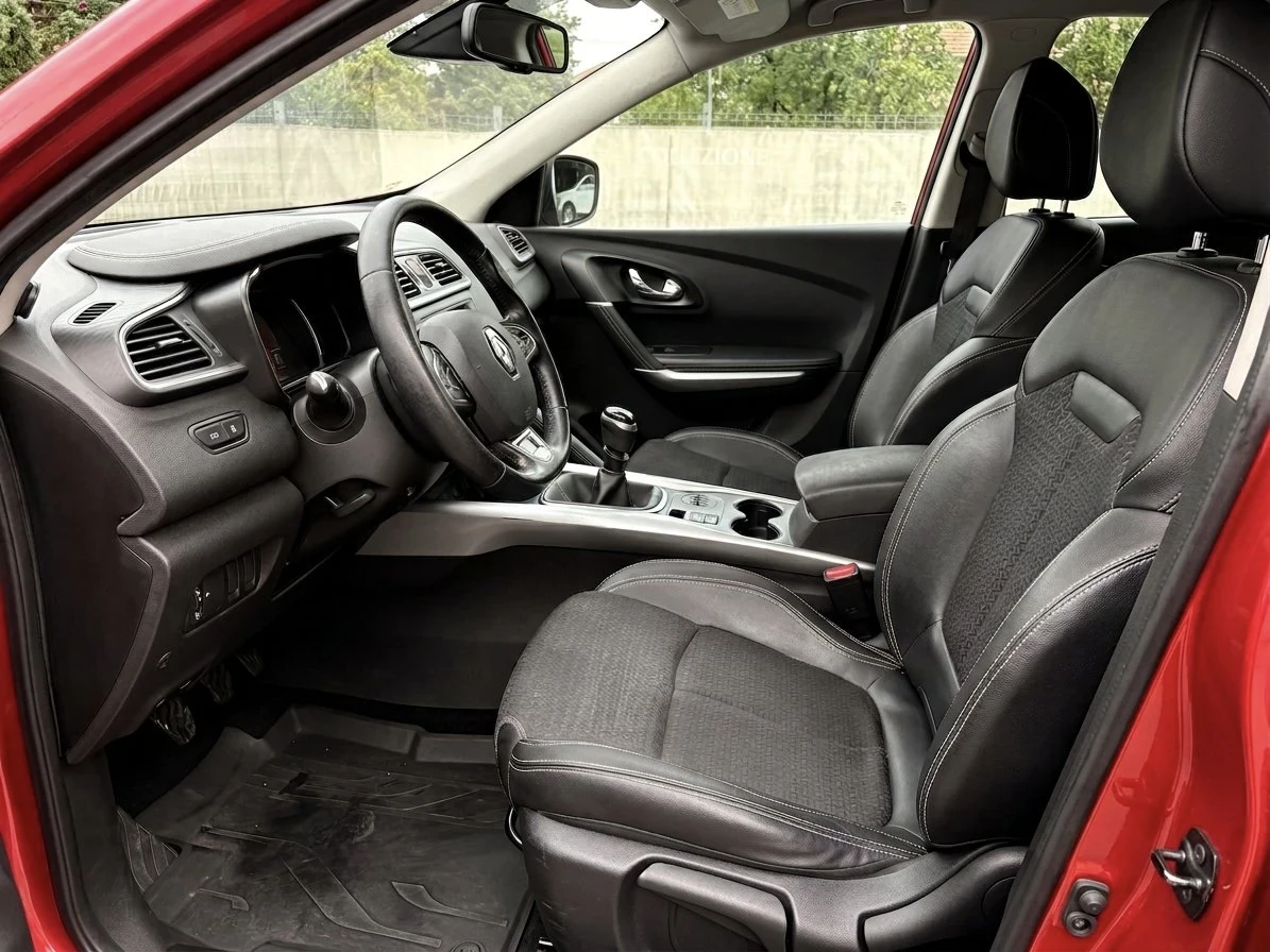 Renault Kadjar 1.5DCI, KEYLESS, CAMERA, САМОПАРКИРАНЕ, снимка 9 - Автомобили и джипове - 56256270