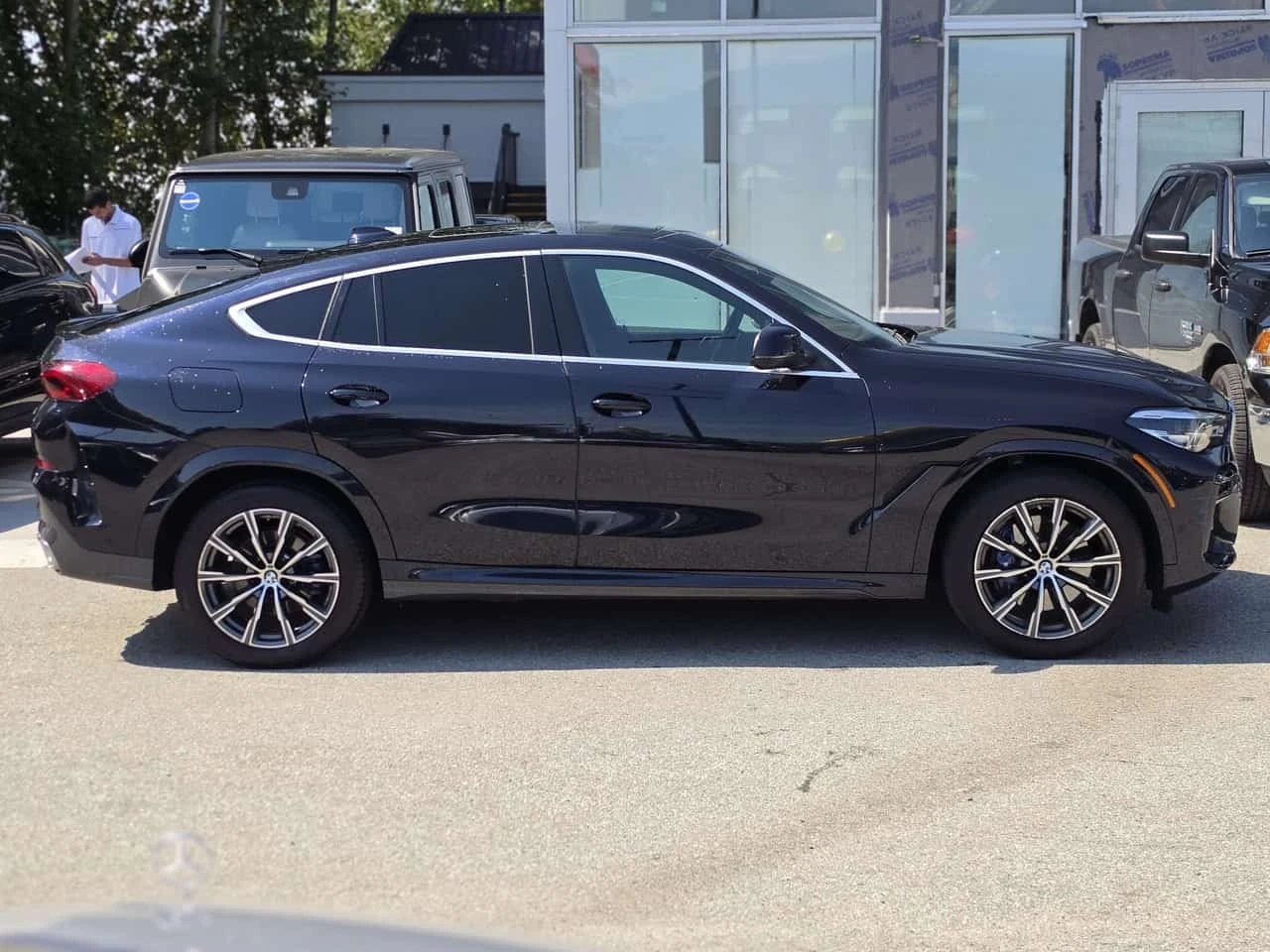 BMW X6 * 40i xDrive40i Navigation, 360 Cameras, Sunroof * | Mobile.bg � ����������� 6
