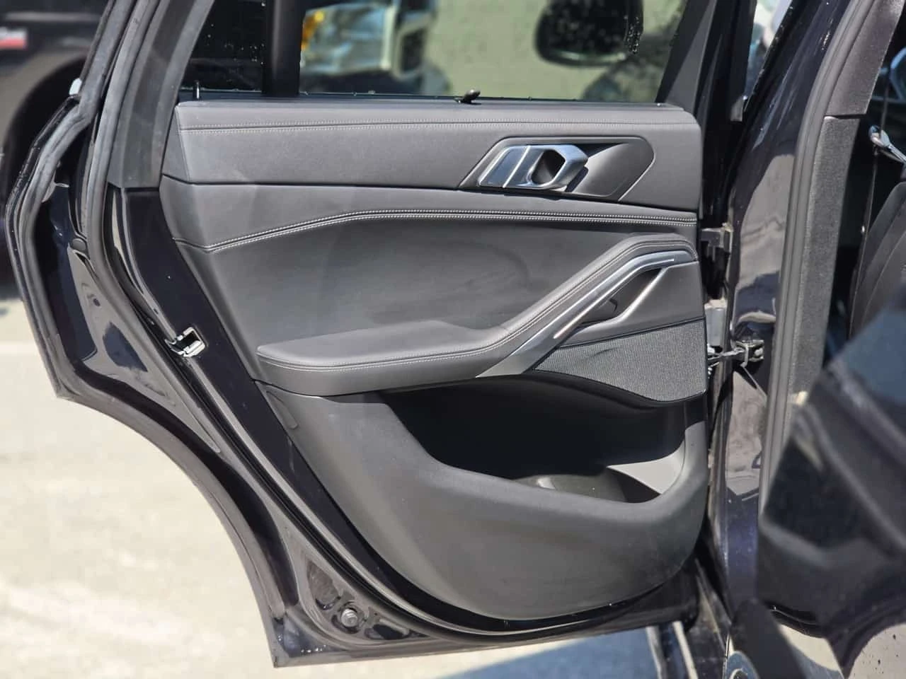 BMW X6 * 40i xDrive40i Navigation, 360 Cameras, Sunroof * | Mobile.bg � ����������� 15