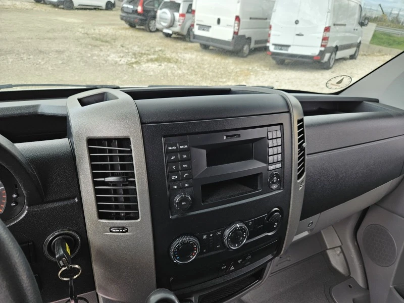 Mercedes-Benz Sprinter 316 ХЛАДИЛЕН , МАКСИ, снимка 11 - Бусове и автобуси - 45156005