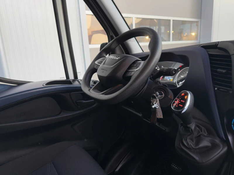 Iveco Daily Hi-matic, снимка 13 - Бусове и автобуси - 48984529