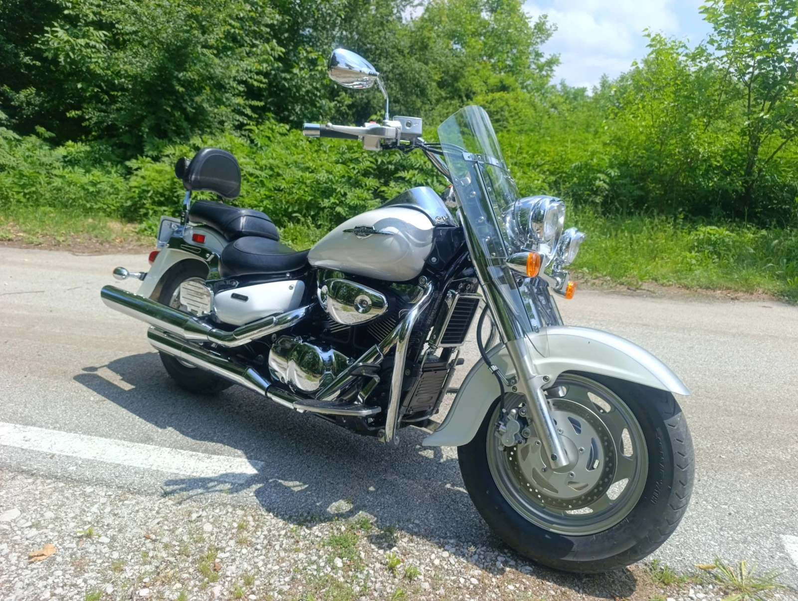 Suzuki Boulevard C90T