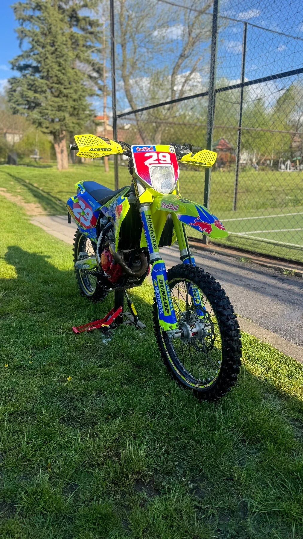 Husqvarna FC