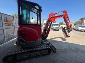      Yanmar VIO25-4