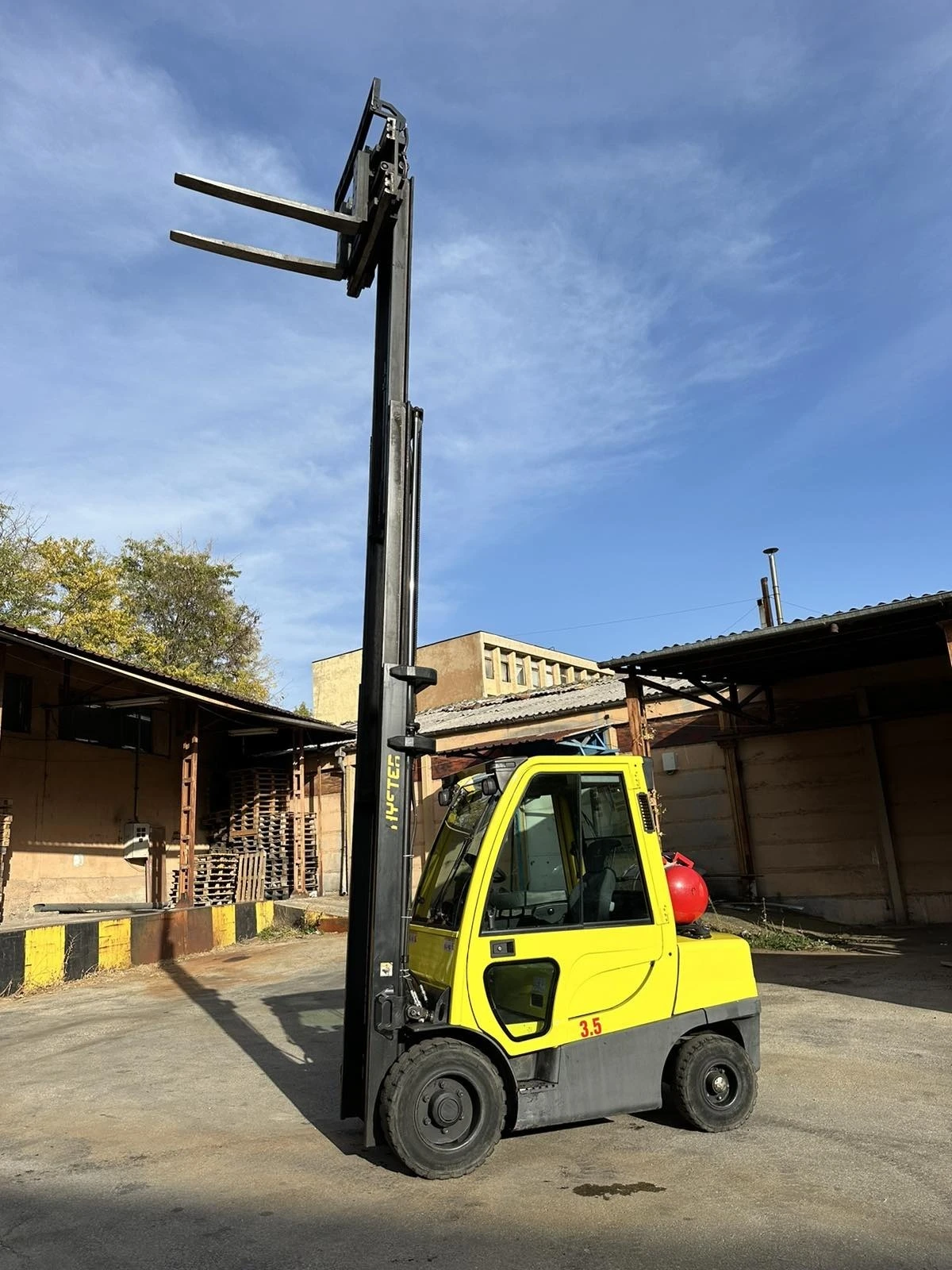  Hyster  | Mobile.bg   4