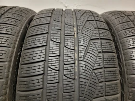 Гуми Зимни 245/40R20, снимка 5 - Гуми и джанти - 47904068