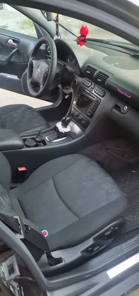 Mercedes-Benz C 270, снимка 13