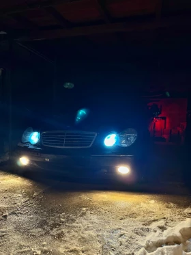 Mercedes-Benz C 270, снимка 8