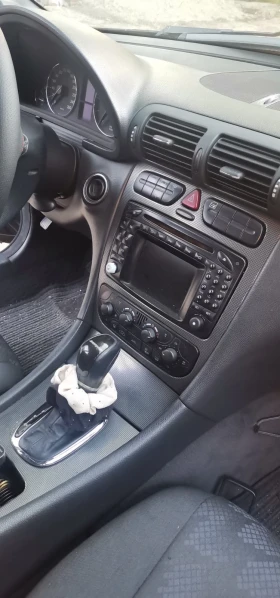 Mercedes-Benz C 270, снимка 10